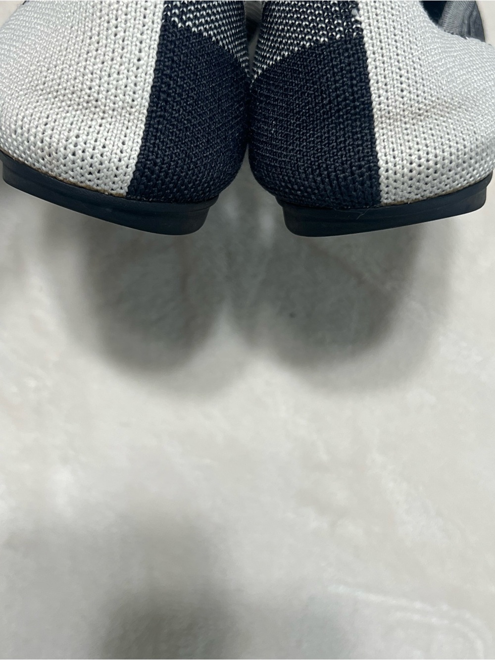 Rothy’s The Flat Size 7.5 Black Ivory Geometric Colorblock Knit Ballet Flats - Picture 3 of 10